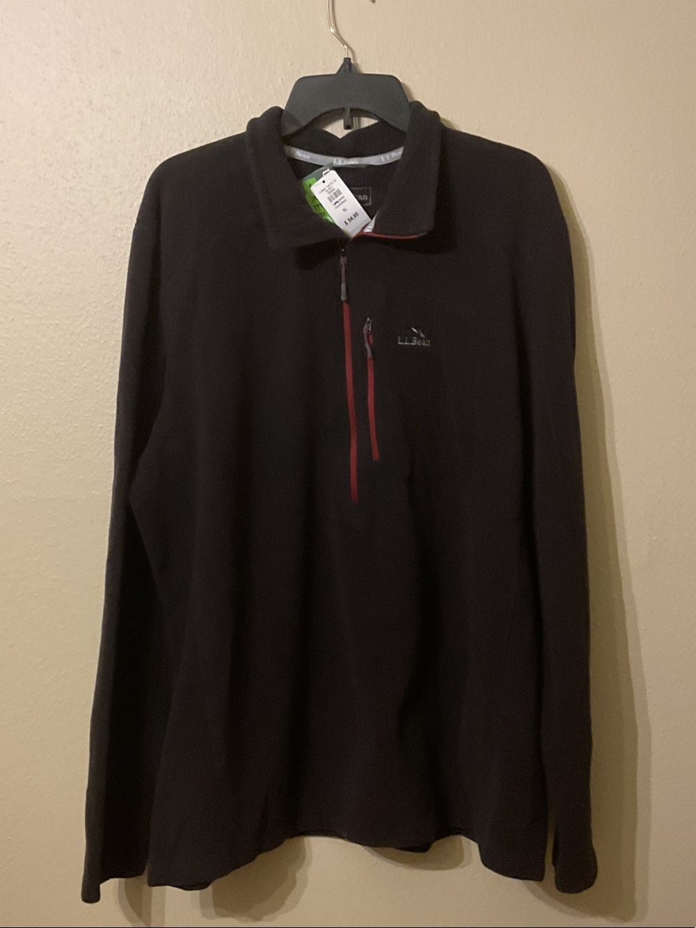 L.L. Bean Black Fleece Quarter-Zip with Red Zip Trim Size XL Tall NWT